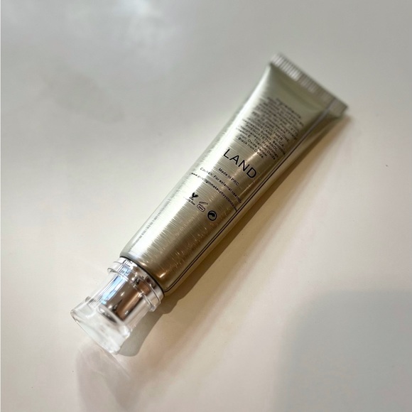 Eyeshadow/Foundation Color Corrector Base Primer; “LAND” - Picture 5 of 5